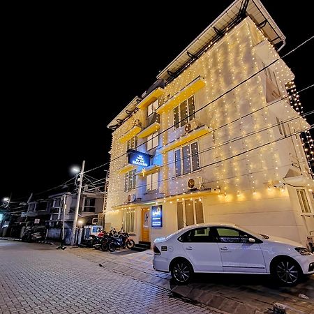 The Waves Fortkochi 외부 사진